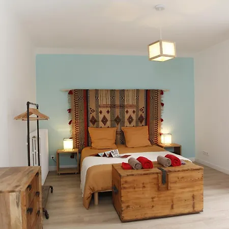 Le Saule Reveur Bed & Breakfast